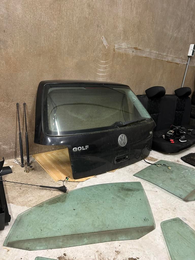 Achterklep vw golf 4, Ophalen, Achterklep