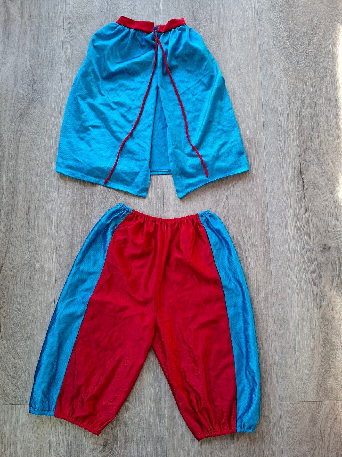 Pietenpak - Blauw & Rood maat 110/116, Ophalen of Verzenden, Gebruikt