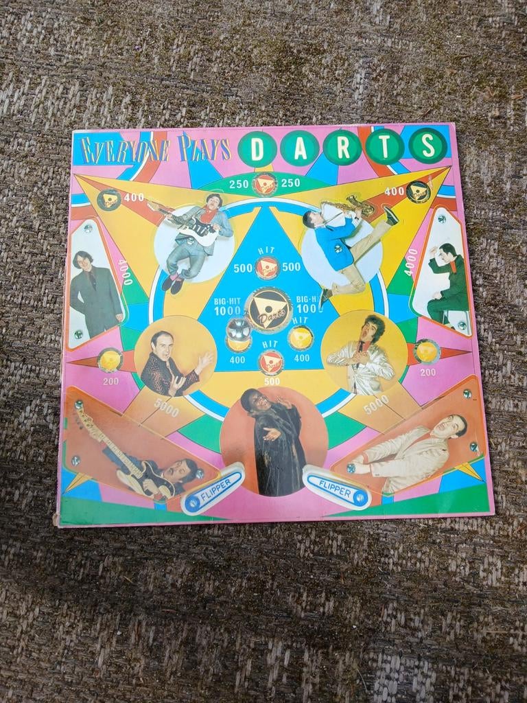 Vintage dartbord 'Everyone Plays Darts', Ophalen of Verzenden