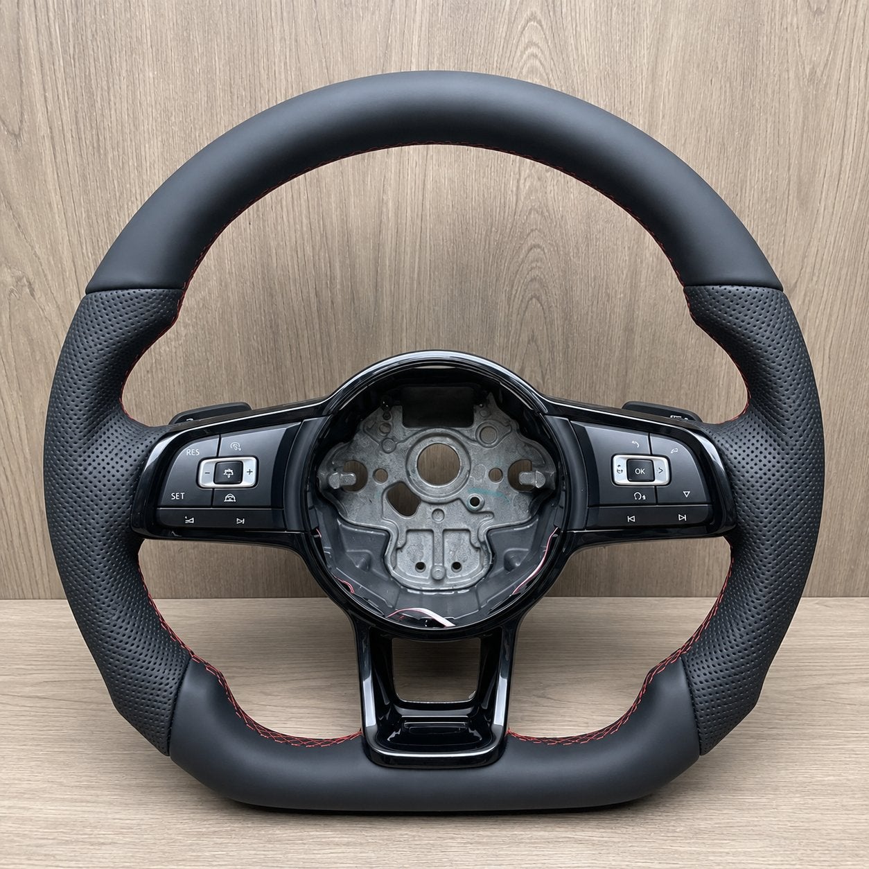 VW Golf 7/7.5 GTI R-Line Sportstuur met DSG Flippers, Ophalen of Verzenden, Nieuw, Volkswagen