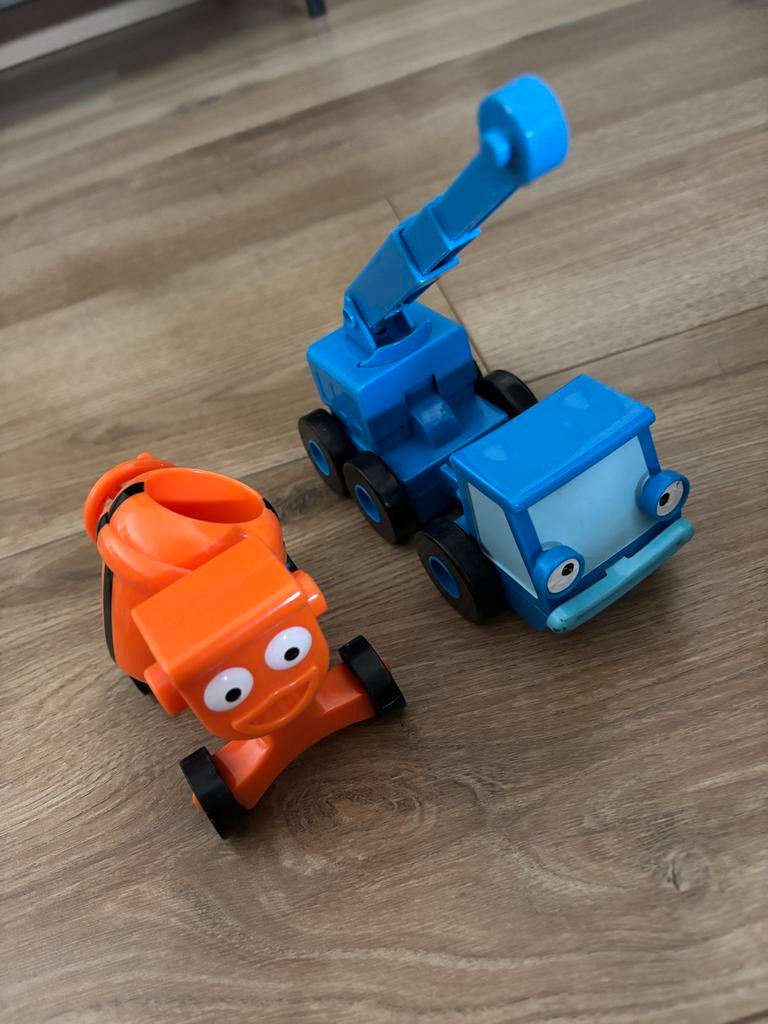Bob de Bouwer speelgoed - Kraan en Cementwagen, Kinderen en Baby's, Speelgoed | Speelgoedvoertuigen, Ophalen of Verzenden, Gebruikt