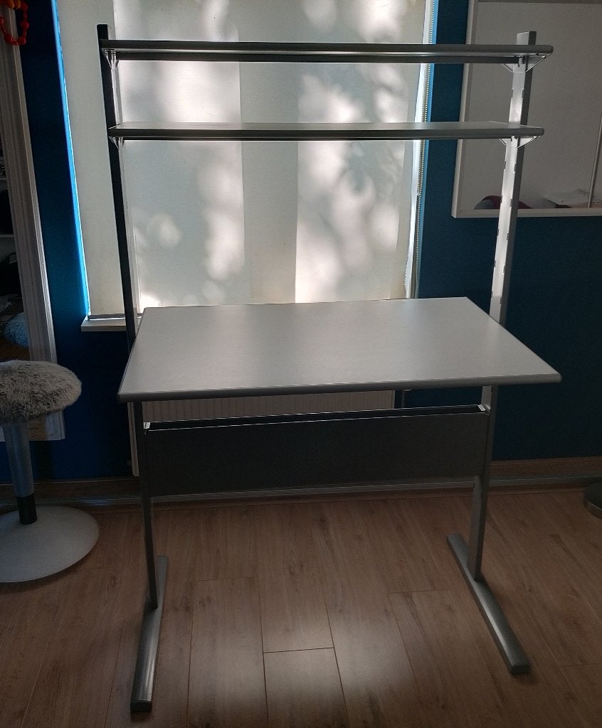 bureau ikea in zeer goede staat - Zwolle, Ophalen, Overige typen, Gebruikt, 90 cm