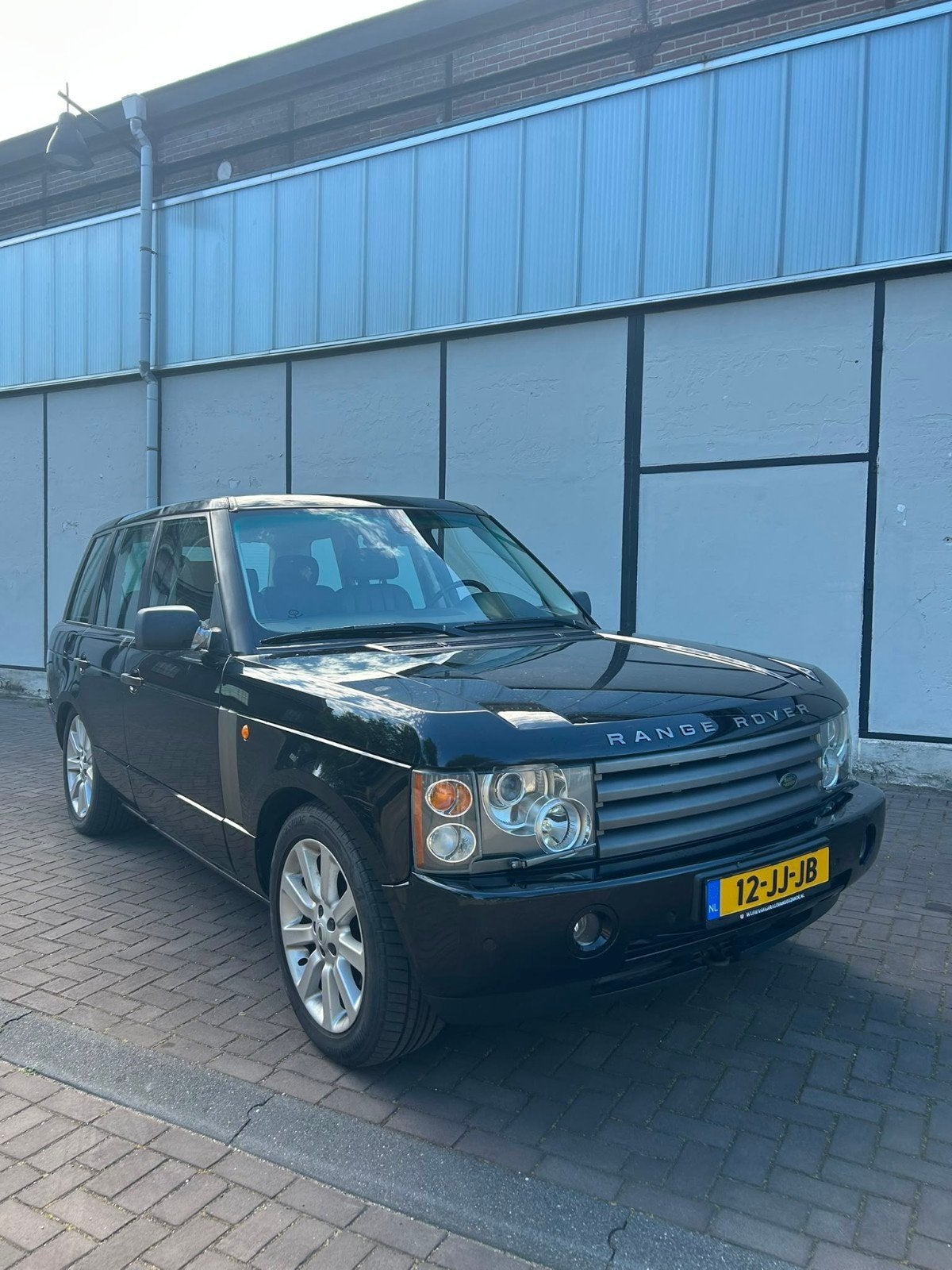 Land Rover Range Rover 4.4 V8 SE 286pk Aut 2002 Zwart, Auto's, Land Rover, Automaat, 2460 kg, 8 cilinders, Zwart