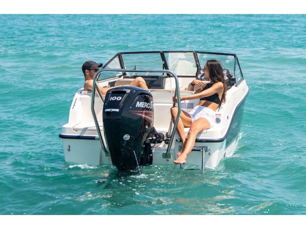 Quicksilver 555 Bowrider -OPRUIMING- € 29500,00, Niet ingevuld, Niet ingevuld, Nieuw, 6 m