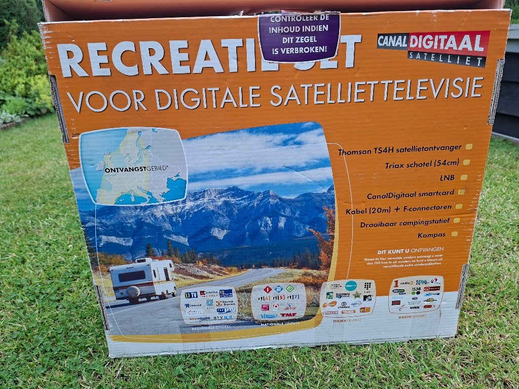 Recreatieset voor digitale sateliettelevisie, Ophalen, Gebruikt, (Schotel)antenne, Overige merken