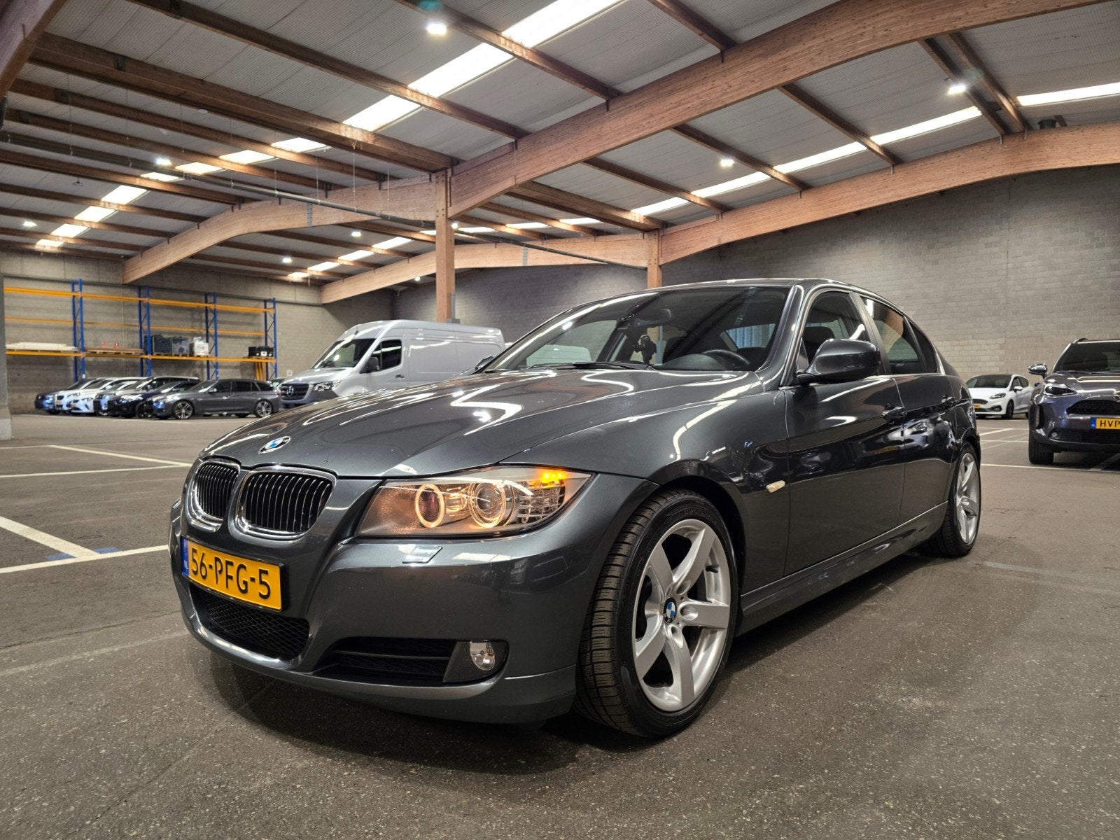 BMW 3-Serie 2.0 I 318 2011 Groen, Euro 5, Achterwielaandrijving, Zwart, Origineel Nederlands