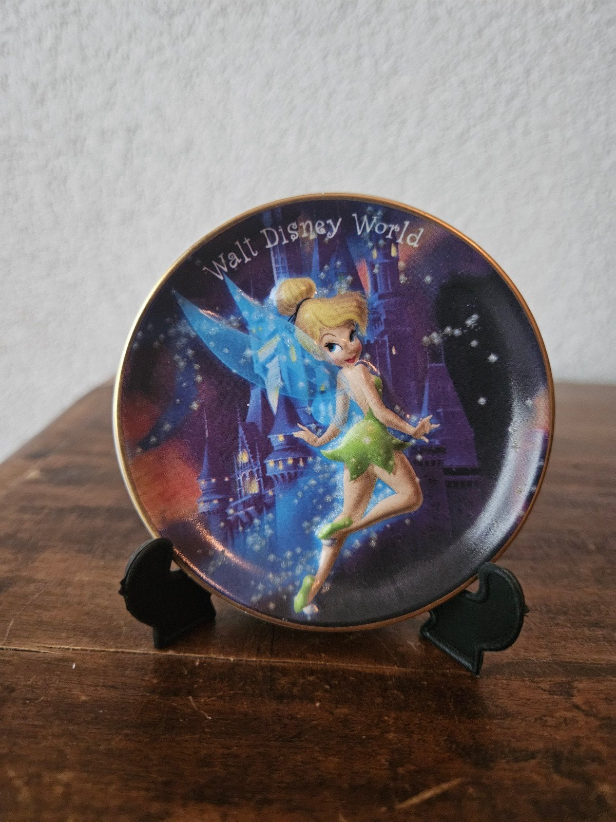 Walt Disney World Tinkerbell verzamelbordje, Ophalen of Verzenden, Peter Pan of Pinokkio, Gebruikt, Servies
