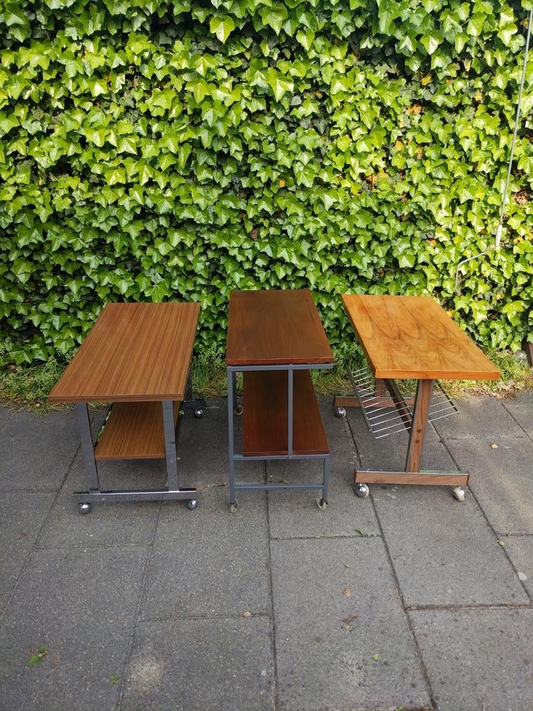 Vintage bijzettafeltje op wielen trolley jaren 60/70, Ophalen, Gebruikt, Vintage, 75 cm of meer