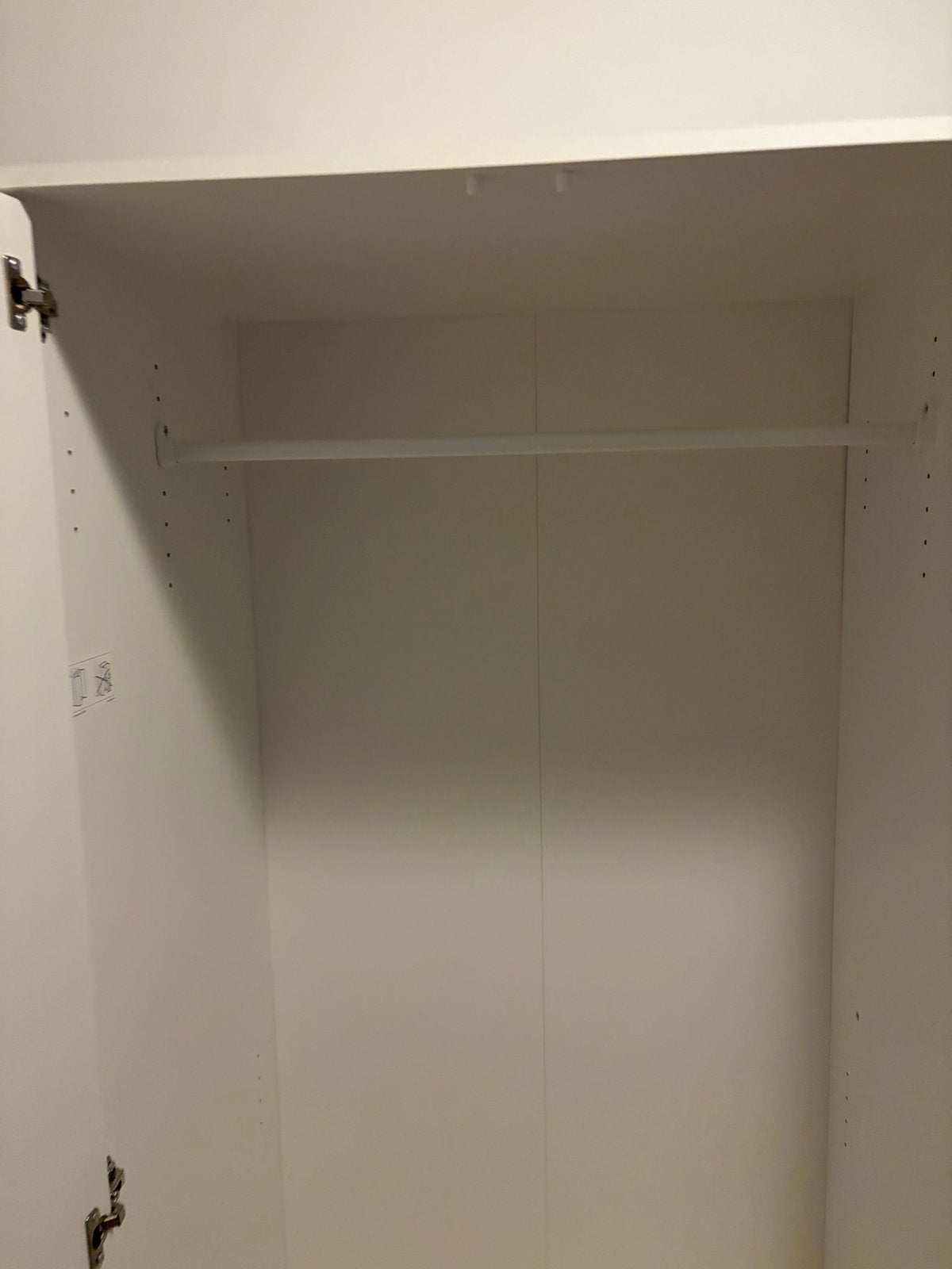 Foto 4 van Ikea kast Kleppstad