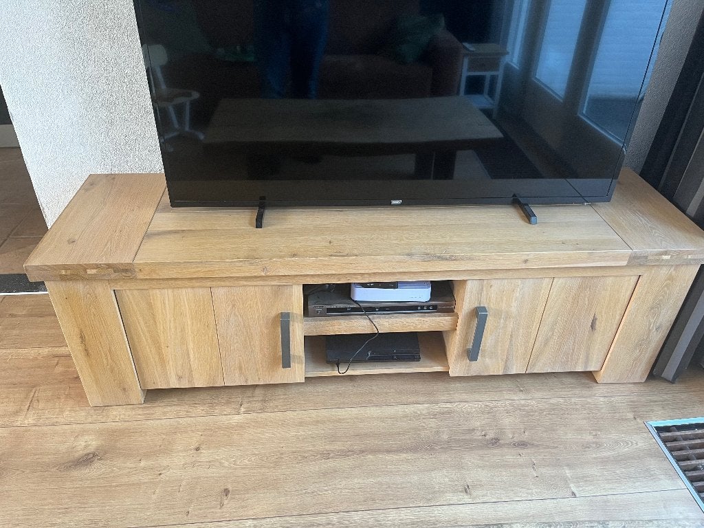 Grote tv meubel, Ophalen, 150 tot 200 cm, Eikenhout, Zo goed als nieuw
