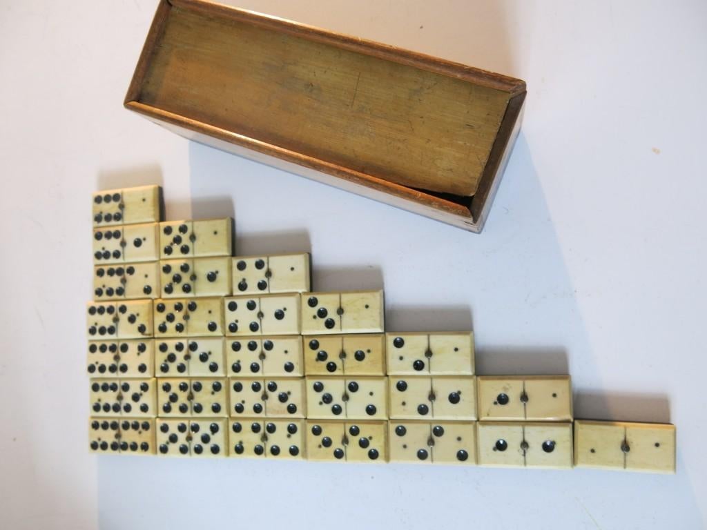 Antiek dominospel been  ebbenhout ca 1910, Ophalen of Verzenden