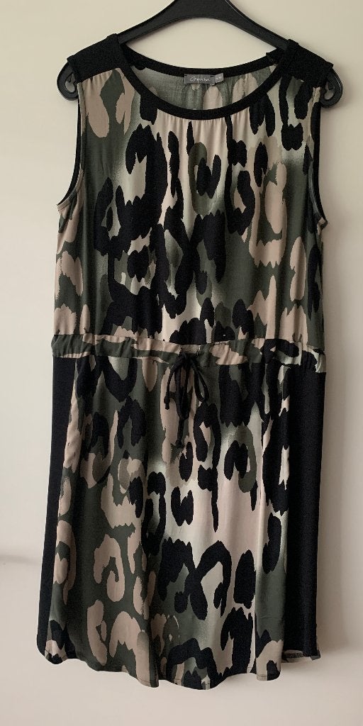 GEISHA camouflagegroen jurkje S 36, Geisha, Ophalen of Verzenden, Zo goed als nieuw, Maat 36 (S)