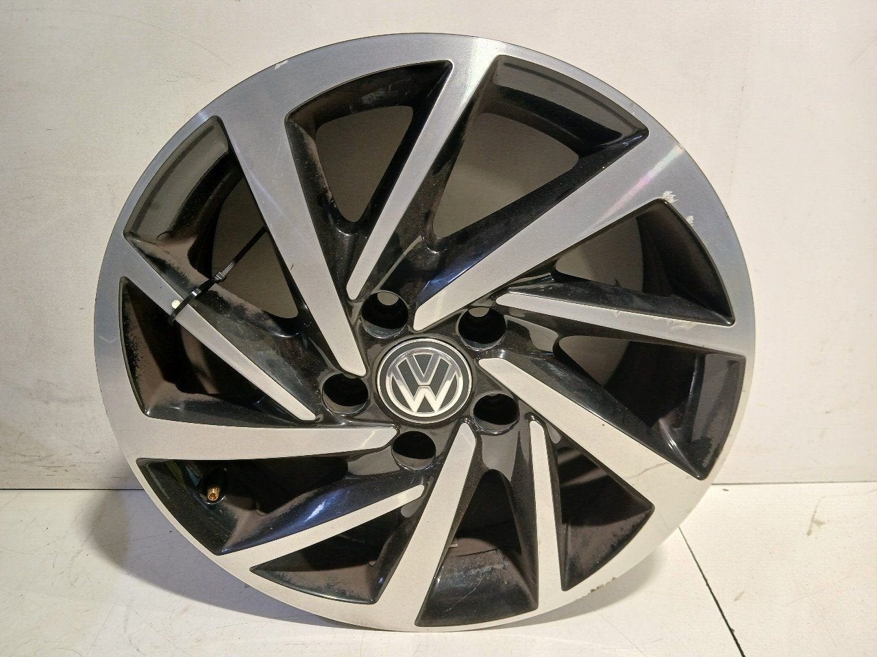 Velg Volkswagen Golf, Auto-onderdelen, Banden en Velgen, Onderdelen@venauto.nl, Van der Ven Autorecycling B.V., Gebruikt, Ettenseweg 76, 4706 PB Roosendaal, The Netherlands