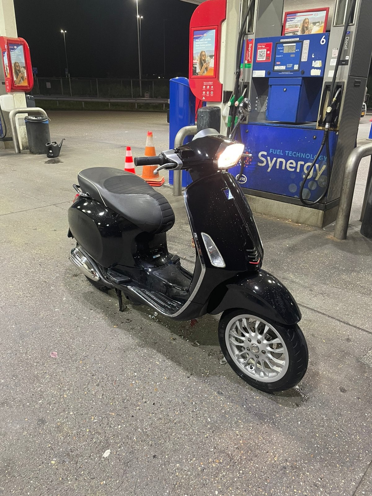 Vespa Sprint 45kmp/u, Ophalen, Zo goed als nieuw