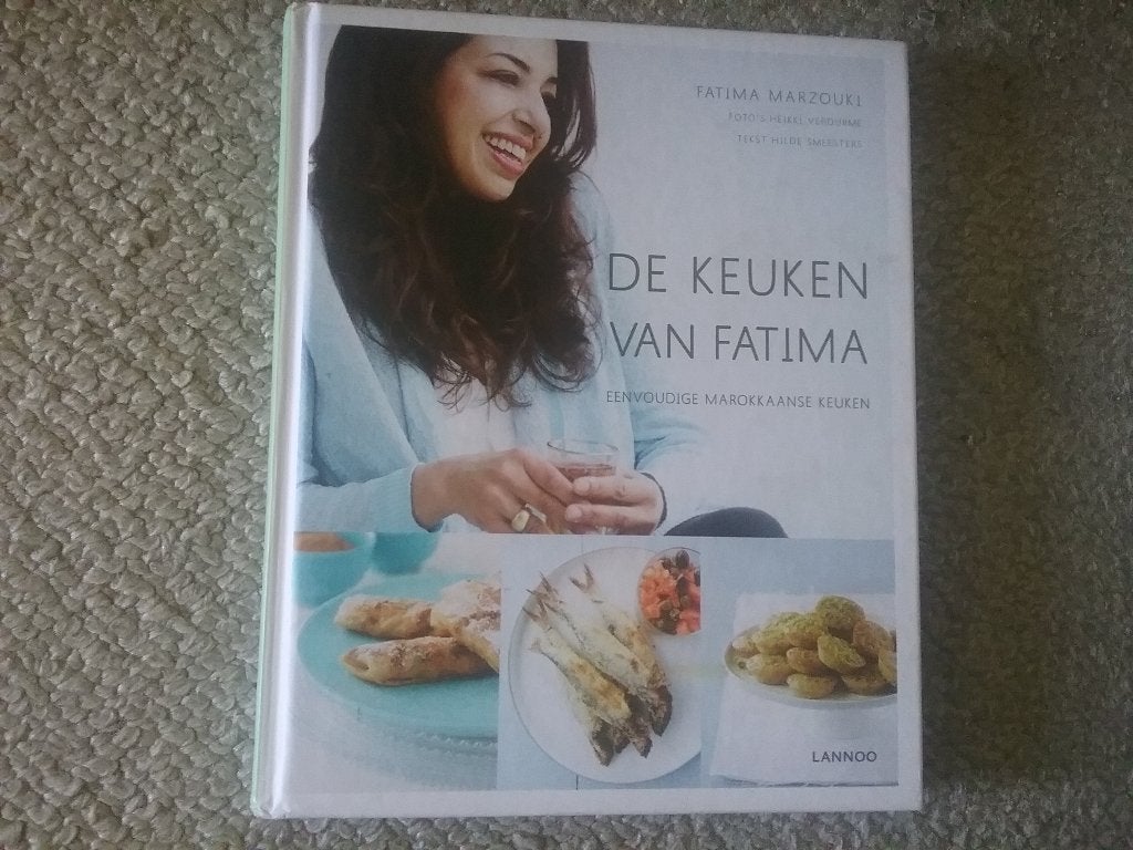De keuken v Fatima - eenvoudige Marokkaanse keuken  (2014), Midden-Oosten en Marokko, Zo goed als nieuw, Tapas, Hapjes en Dim Sum