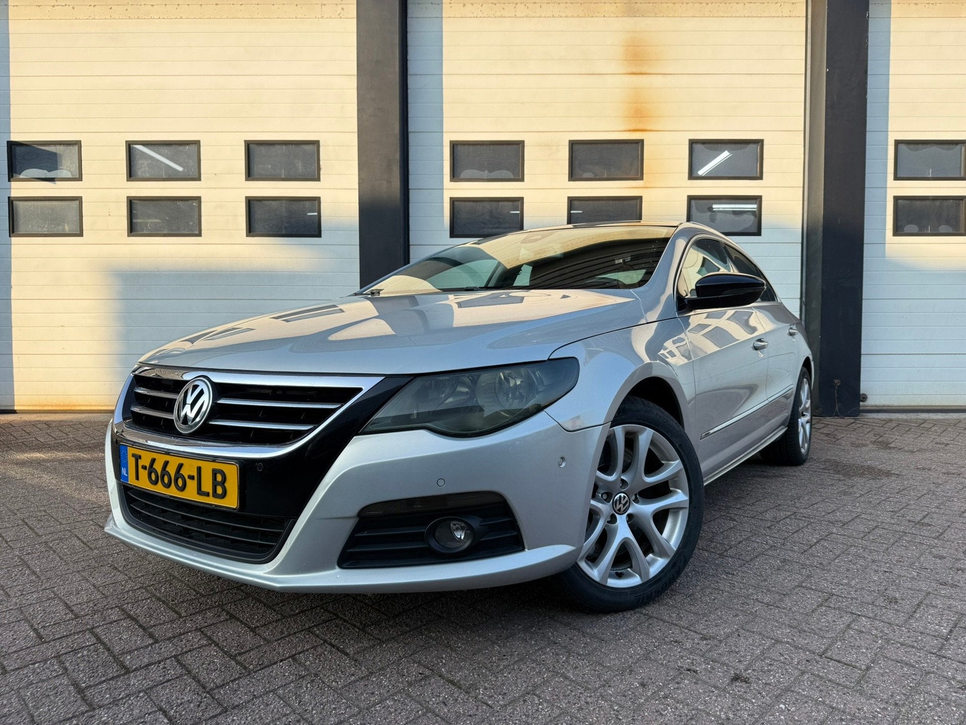 Volkswagen Passat CC 3.6 VR6 FSI 4Motion Dak Lane Assist, Auto's, Volkswagen, Automaat, Zwart, 4 stoelen, Euro 4