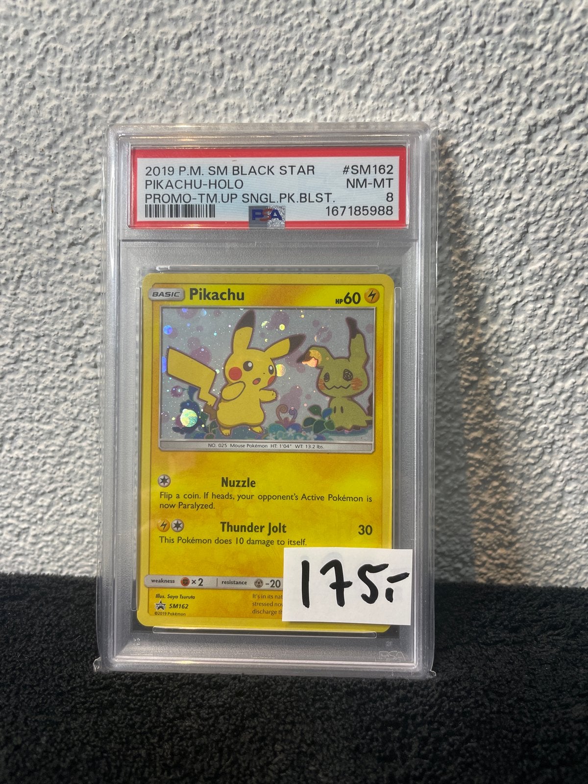 PSA 8 Pikachu Holo SM Black Star Promo SM162 Pokémon Kaart, Ophalen of Verzenden, Zo goed als nieuw, Losse kaart, Foil
