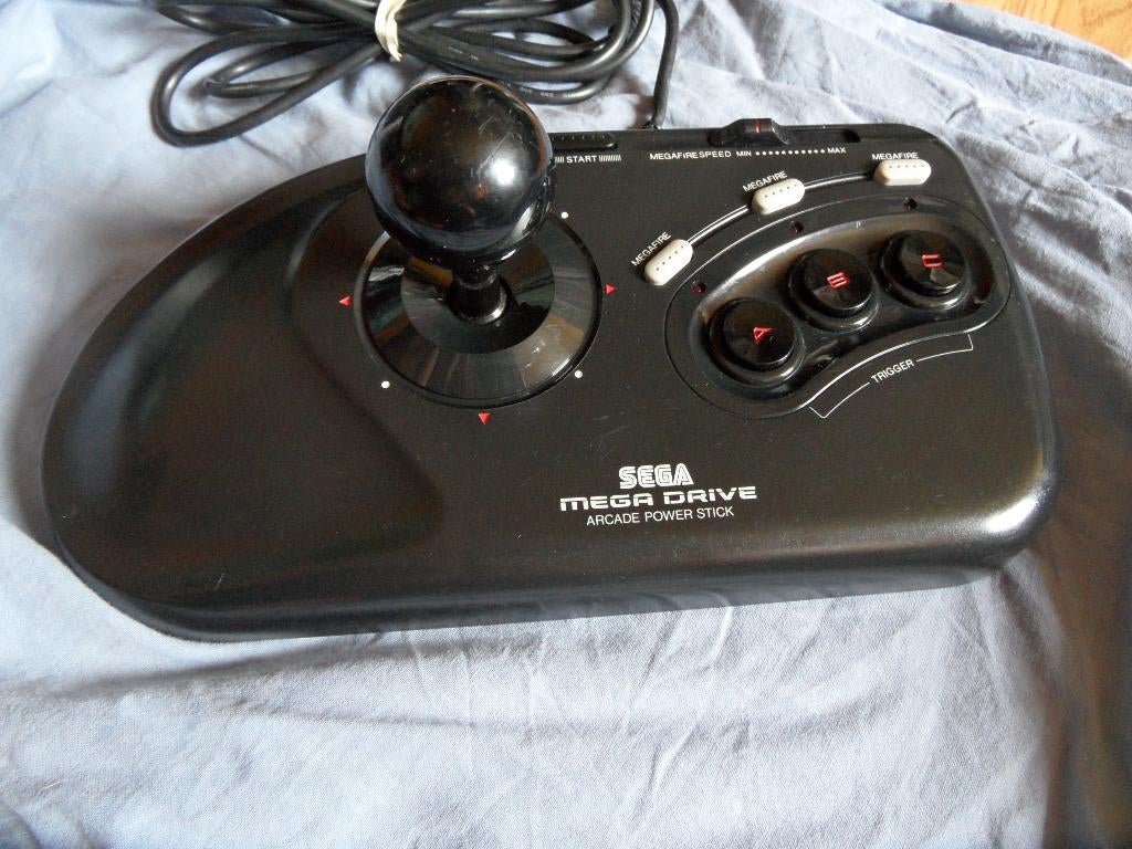 Sega Mega drive Arcade stick MK-1655-50, Ophalen of Verzenden, Gebruikt, Mega Drive