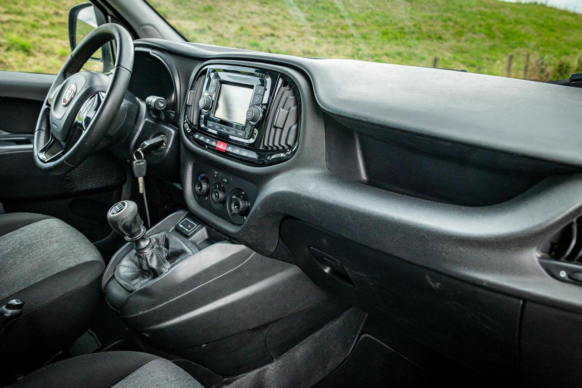 Fiat Doblò Cargo 1.6 MJ L1H2 |Nap|Schuifdeur|Trekhaak|Airco, Euro 5, Gebruikt, 1295 kg, 4 cilinders