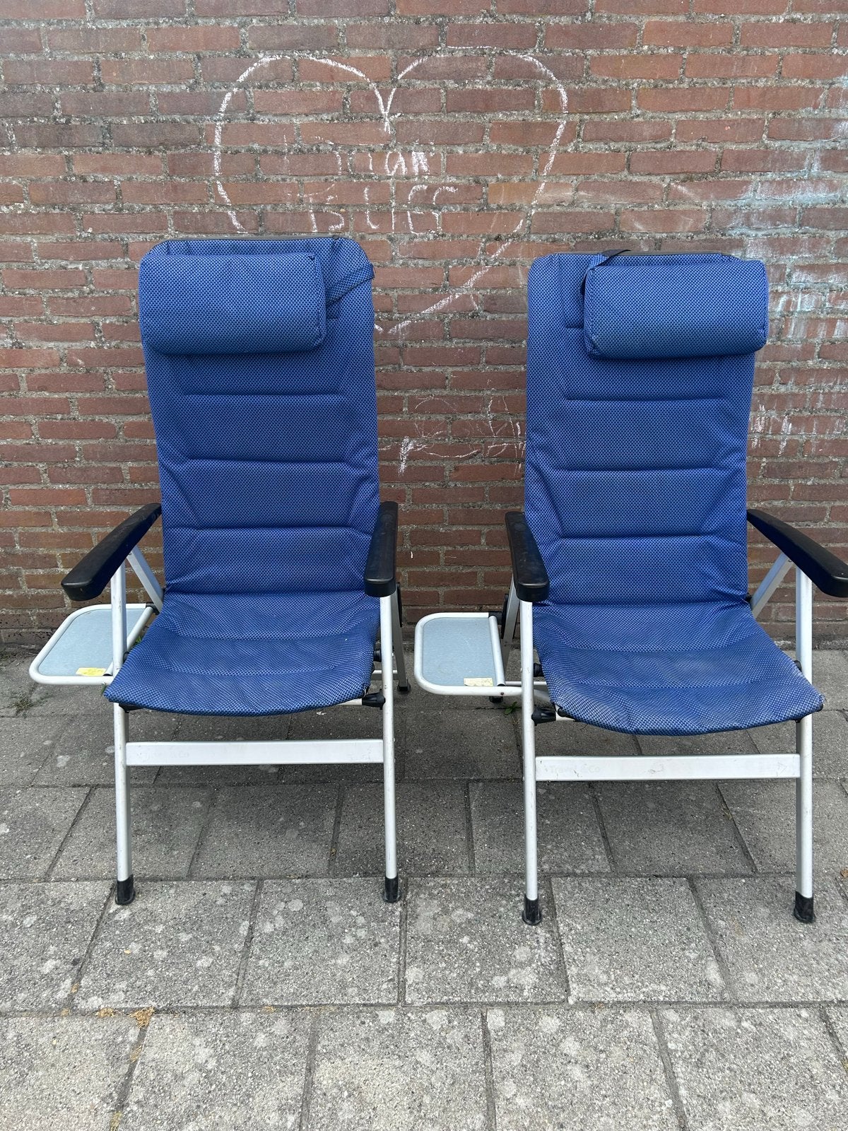 2x Comfortabele ANWB blauwe campingstoelen met armleuningen, Ophalen, Gebruikt, Campingstoel