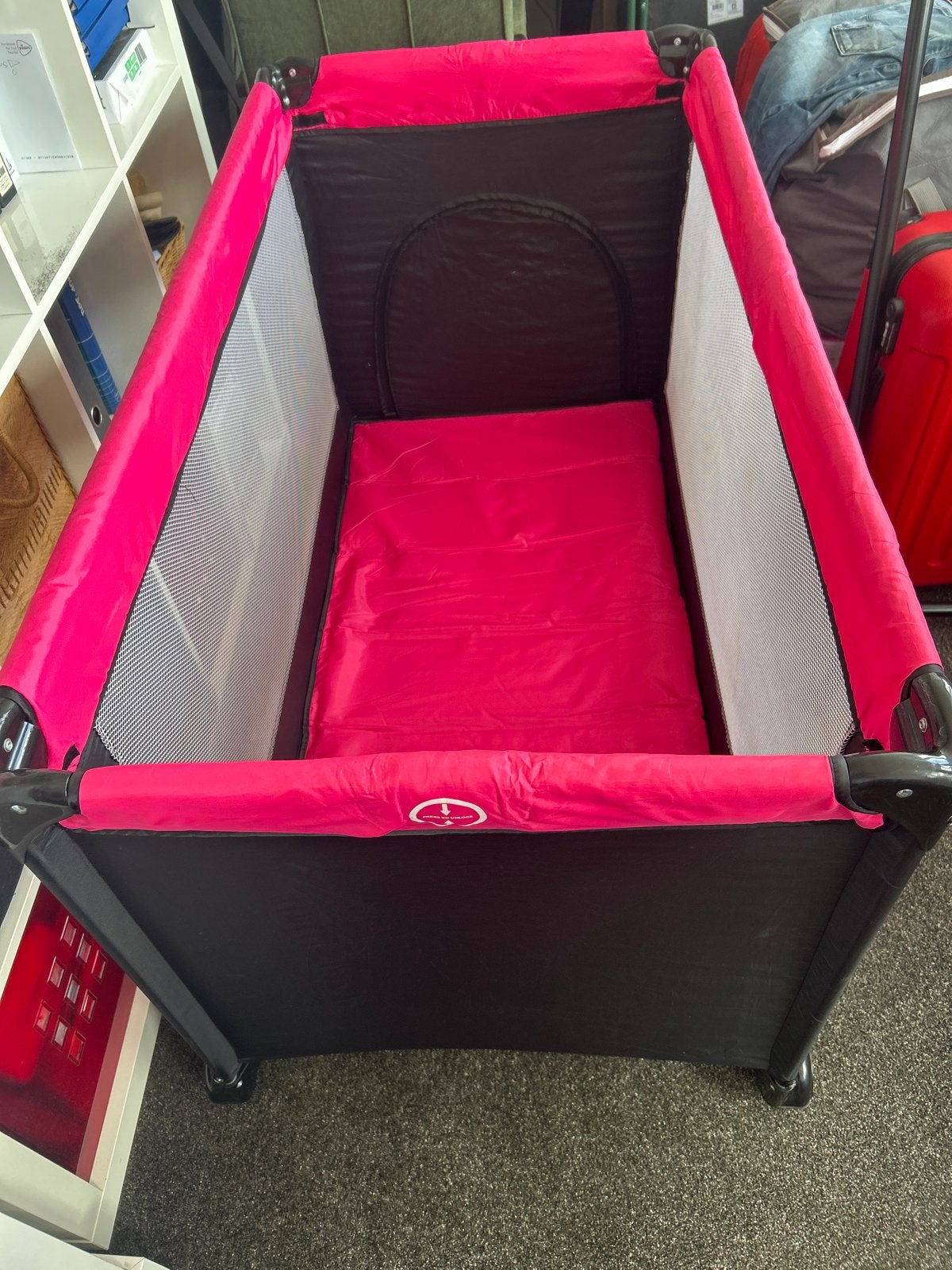 Campingbedje Mama Loes met schuimrubberen matras, Ophalen, Gebruikt, 70 tot 85 cm, Minder dan 140 cm