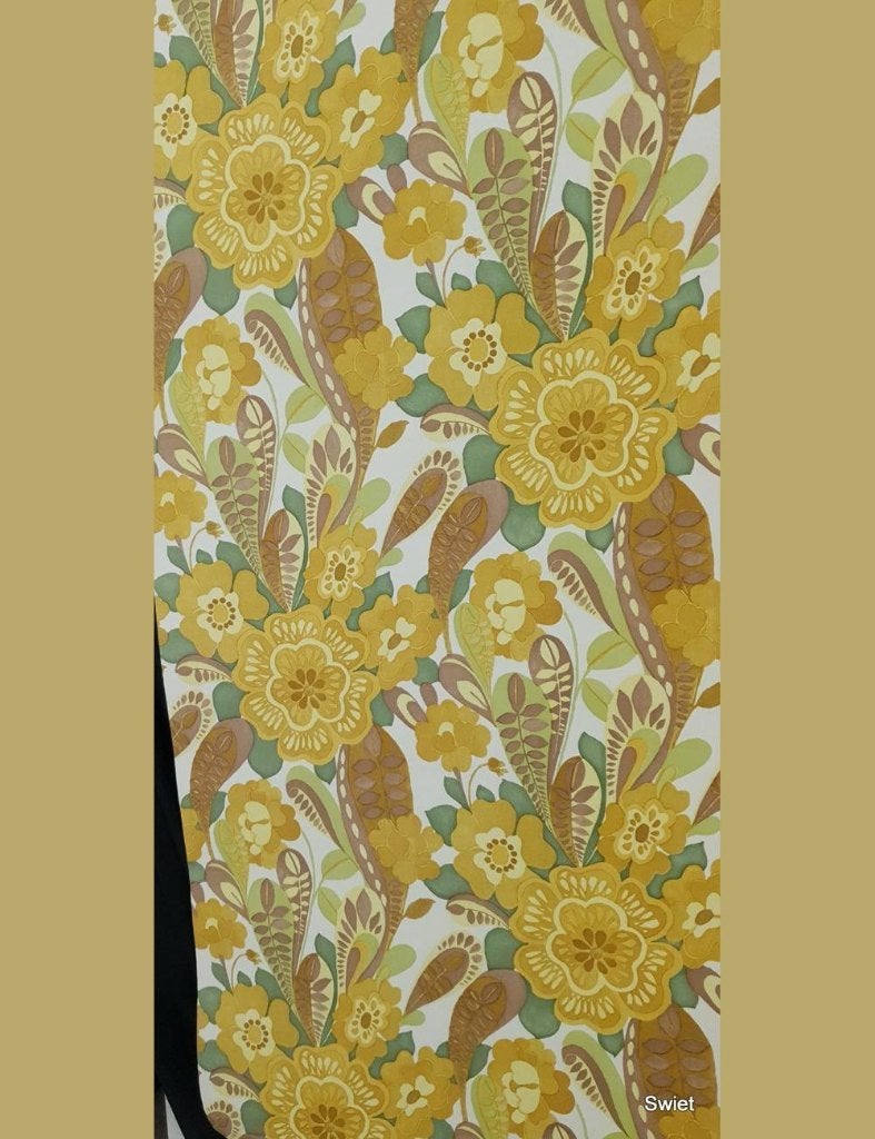13986 mosterdgeel retro behang met grote bloemen print swiet, Ophalen of Verzenden, Bruin