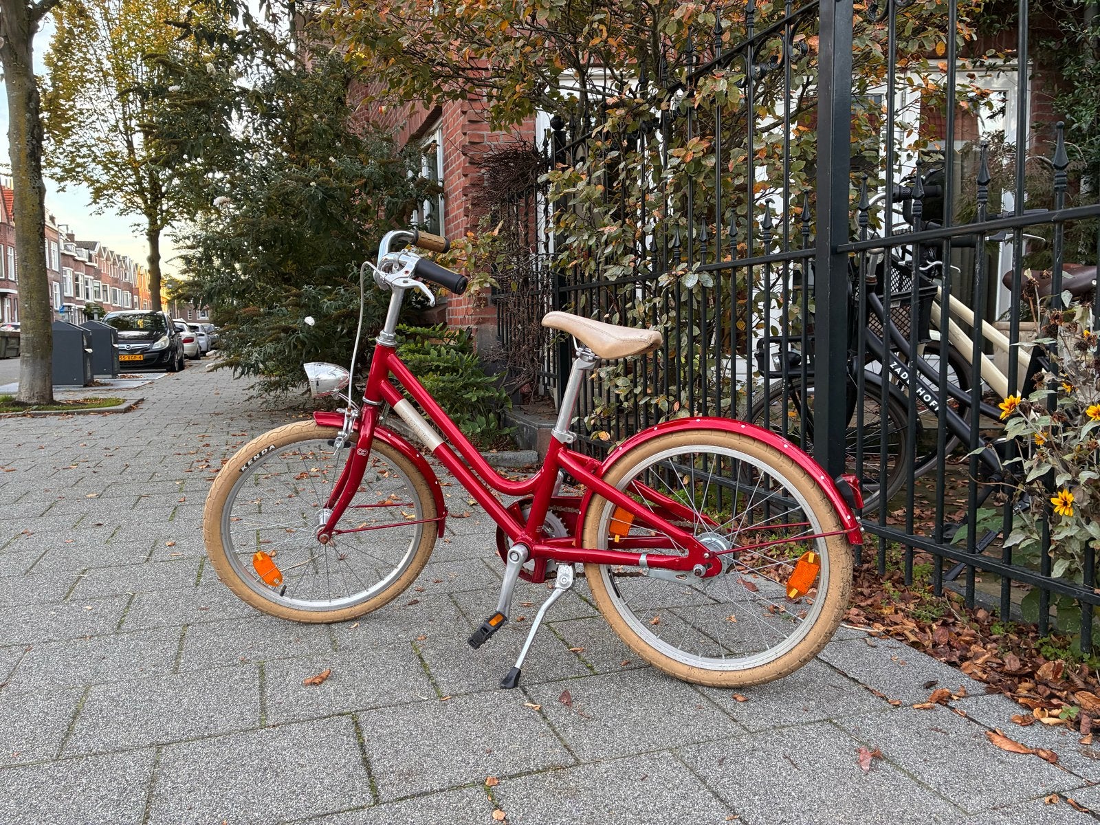 Creme Cycles Kinderfiets Rood 20 inch, Ophalen, Zo goed als nieuw, Velgrem, 20 inch of meer