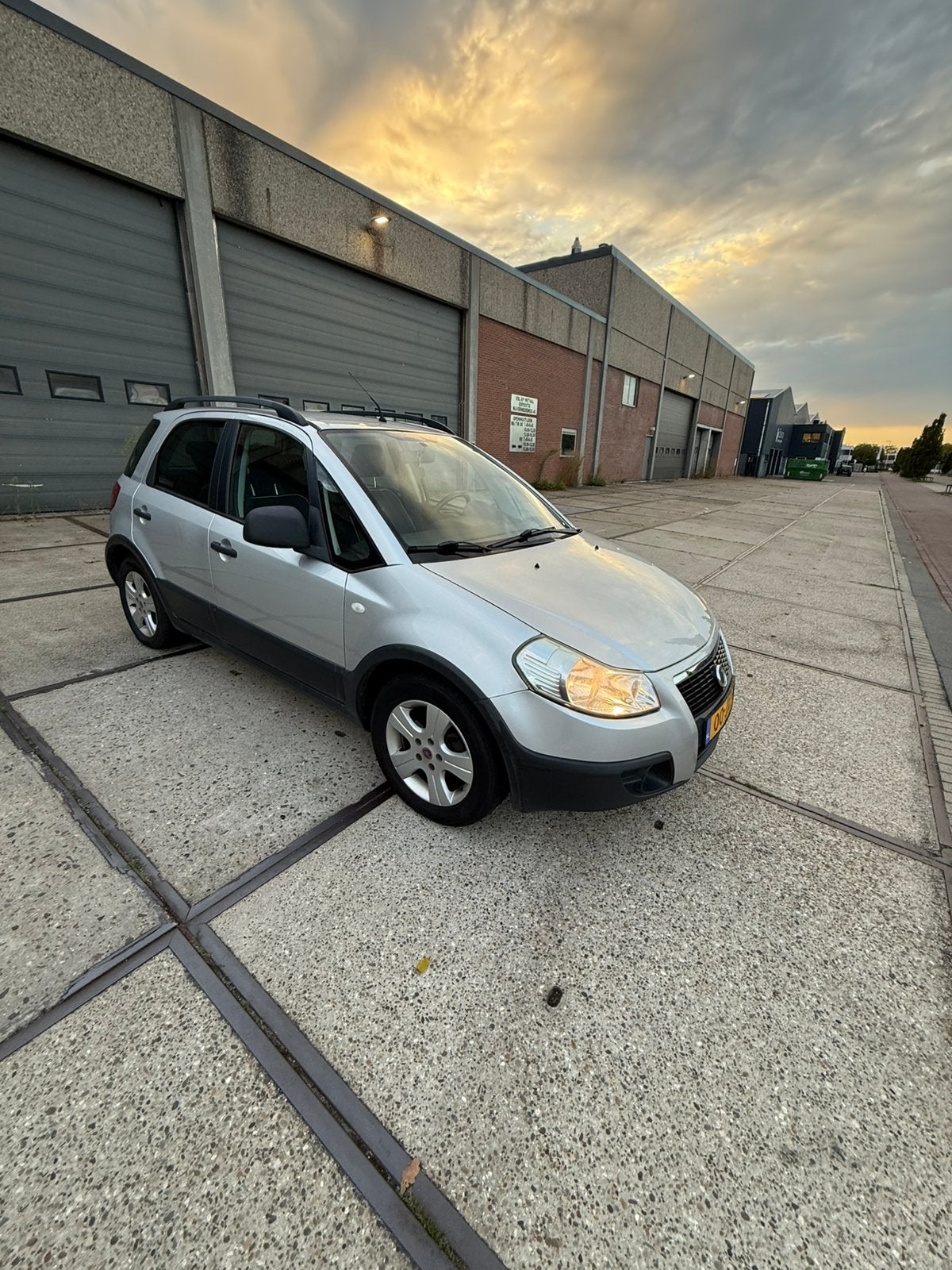 Fiat Sedici 1.6 16V 2WD 2009 trekhaak, Auto's, Fiat, Voorwielaandrijving, 15 km/l, 4 cilinders, 400 kg