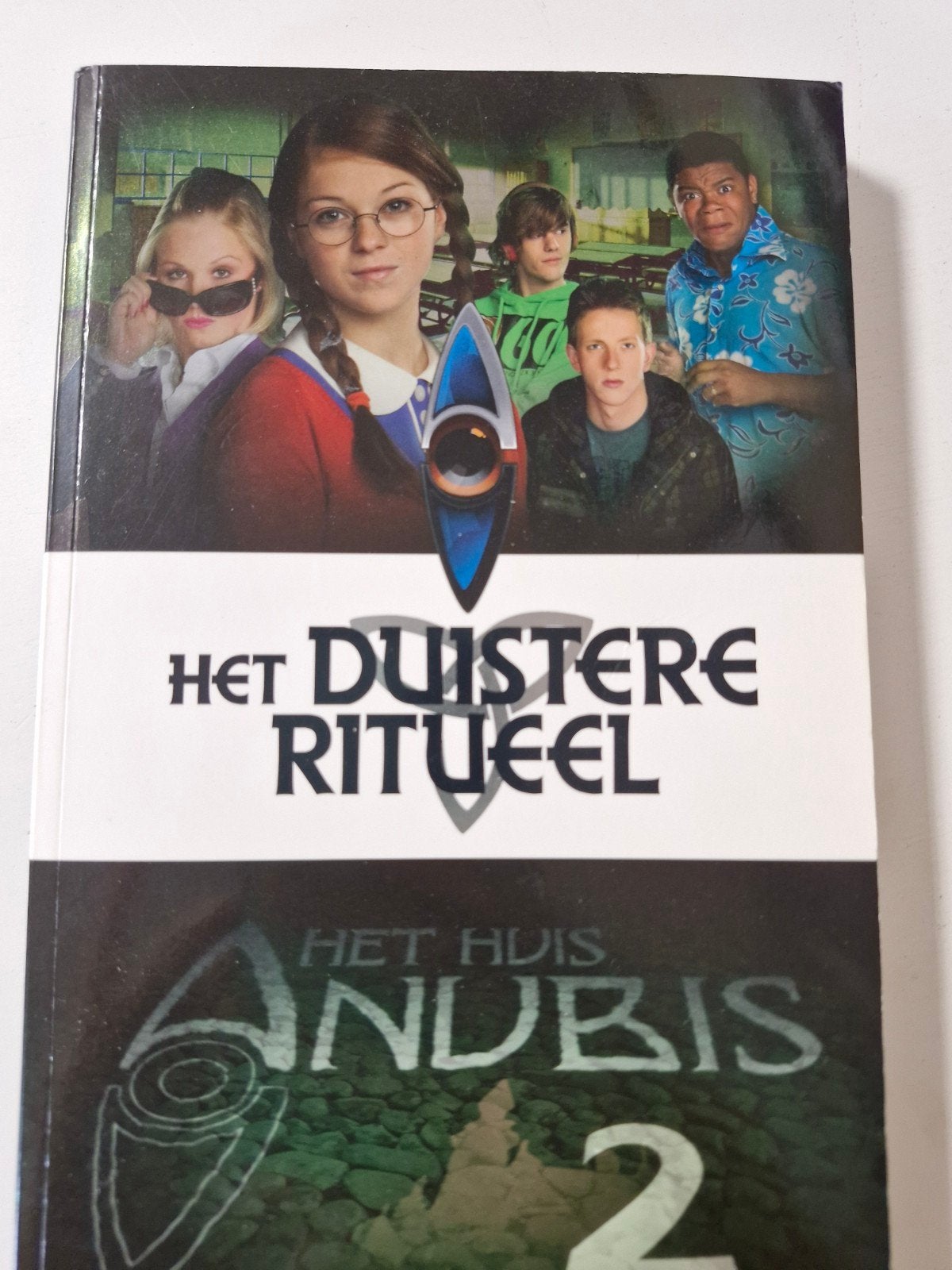 Het Huis Anubis 2: Het Duistere Ritueel (Boek), Ophalen of Verzenden, Gelezen, Anubis Redactie, Fictie