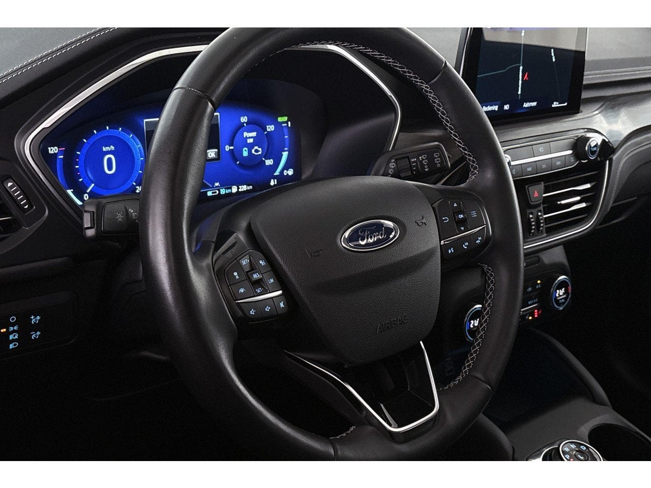 Foto 13 van Ford Kuga 2.5 PHEV Vignale Pano Leder Stuur-Stoelverwarming