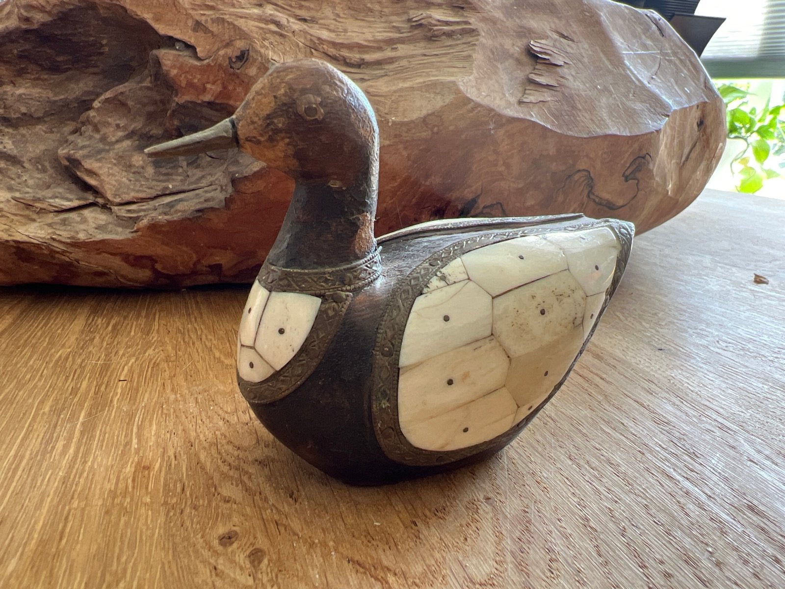 Vintage houten eend met beeninleg en messing details, Ophalen of Verzenden