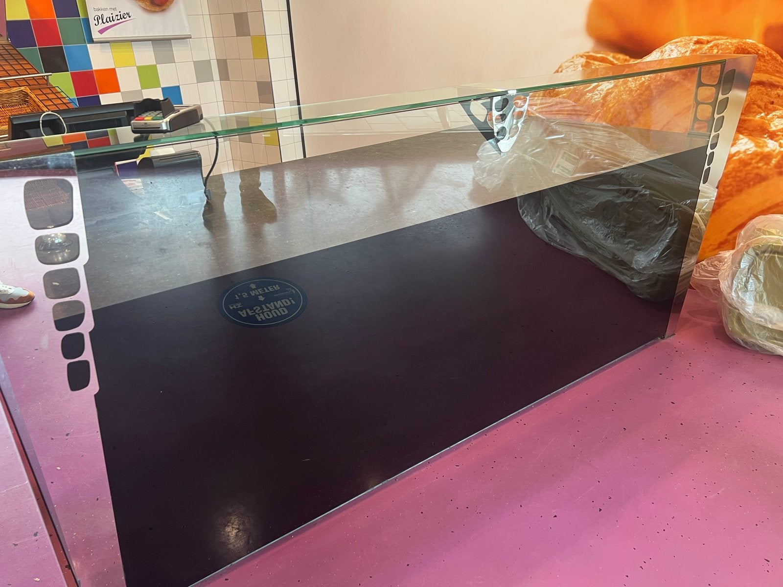 Toonbank met en zonder koeling, Ophalen