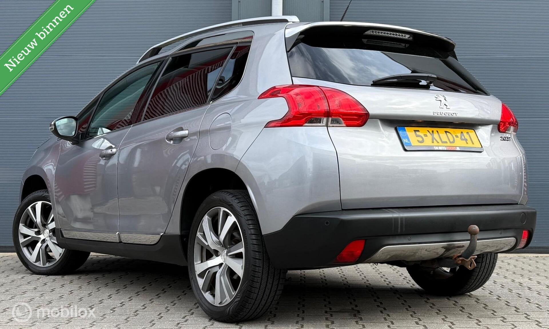 Peugeot 2008 1.6 VTi Allure Pano.dak/Trekhaak/Clima/Cruise, Auto's, Peugeot, Voorwielaandrijving, Euro 5, Gebruikt, 4 cilinders
