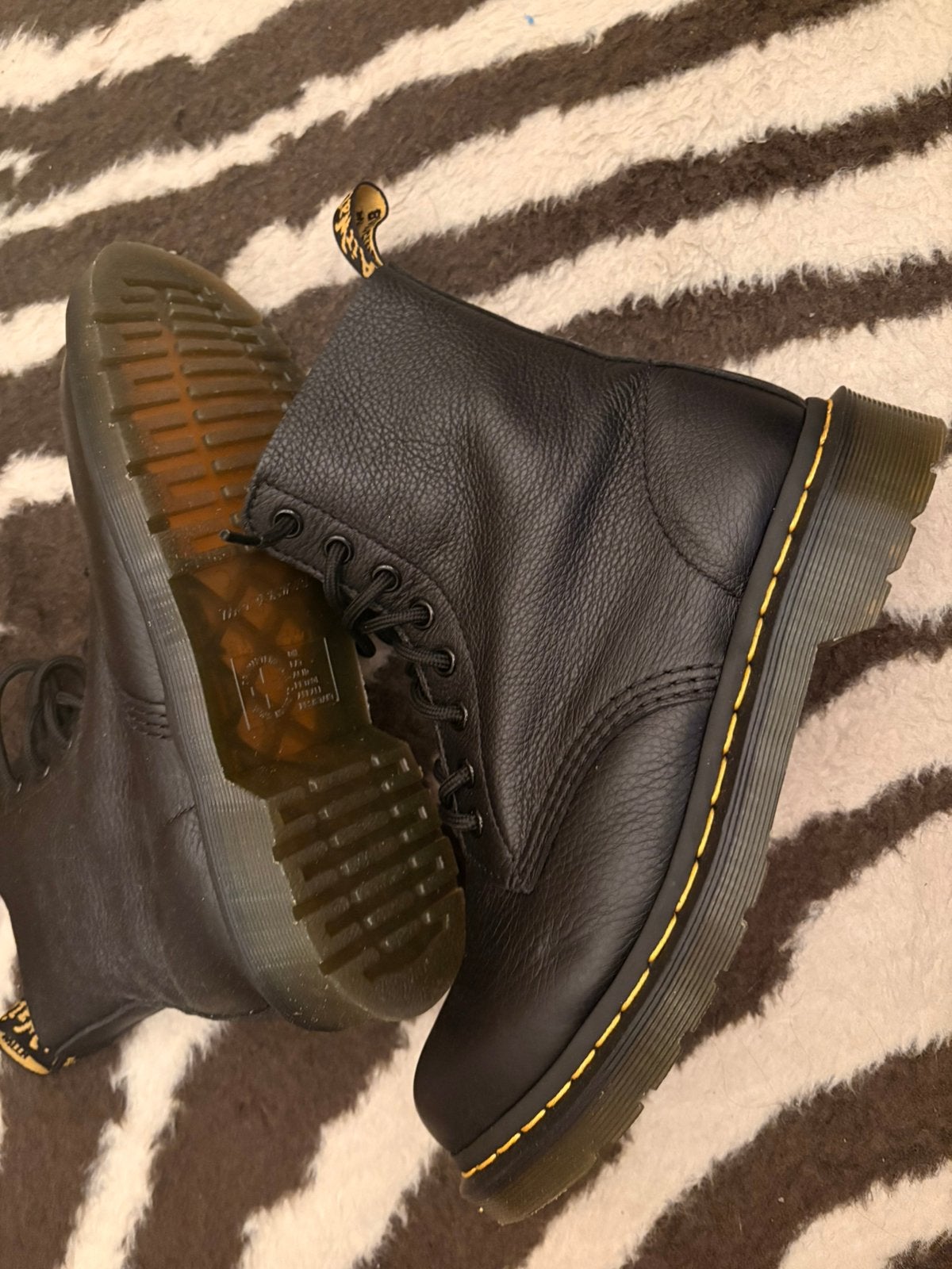 Dr martens pascal 1460 maat 39., Verzenden, Zo goed als nieuw, Zwart