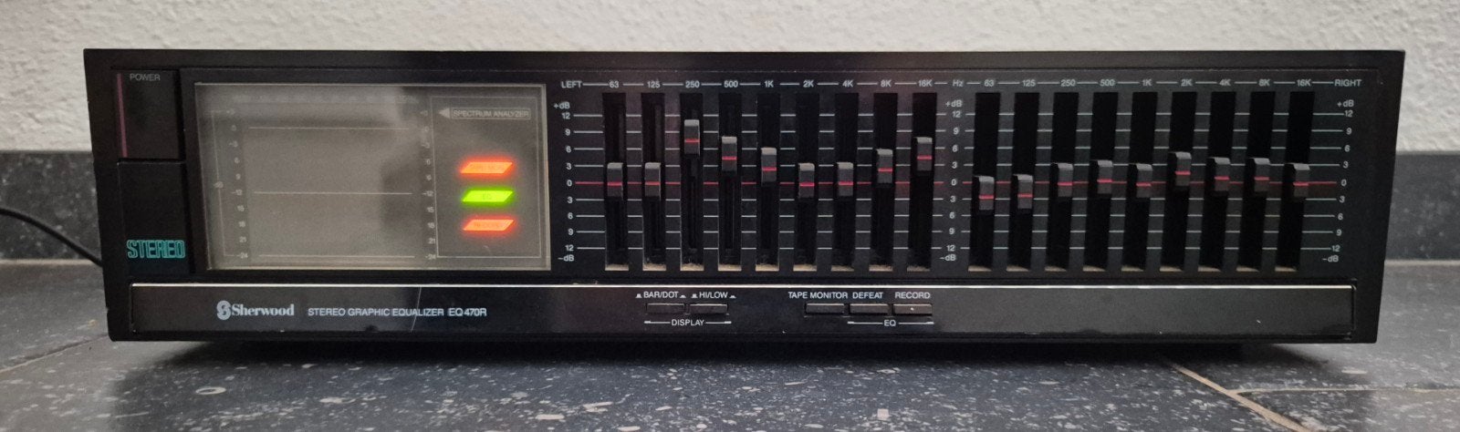 Sherwood equalizer EQ 470R, Ophalen