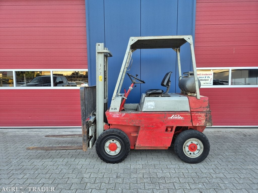 LINDE H25 LPG HEFTRUCK 2.5 TONS MET SIDESHIFT, LPG, Linde, -, Linde