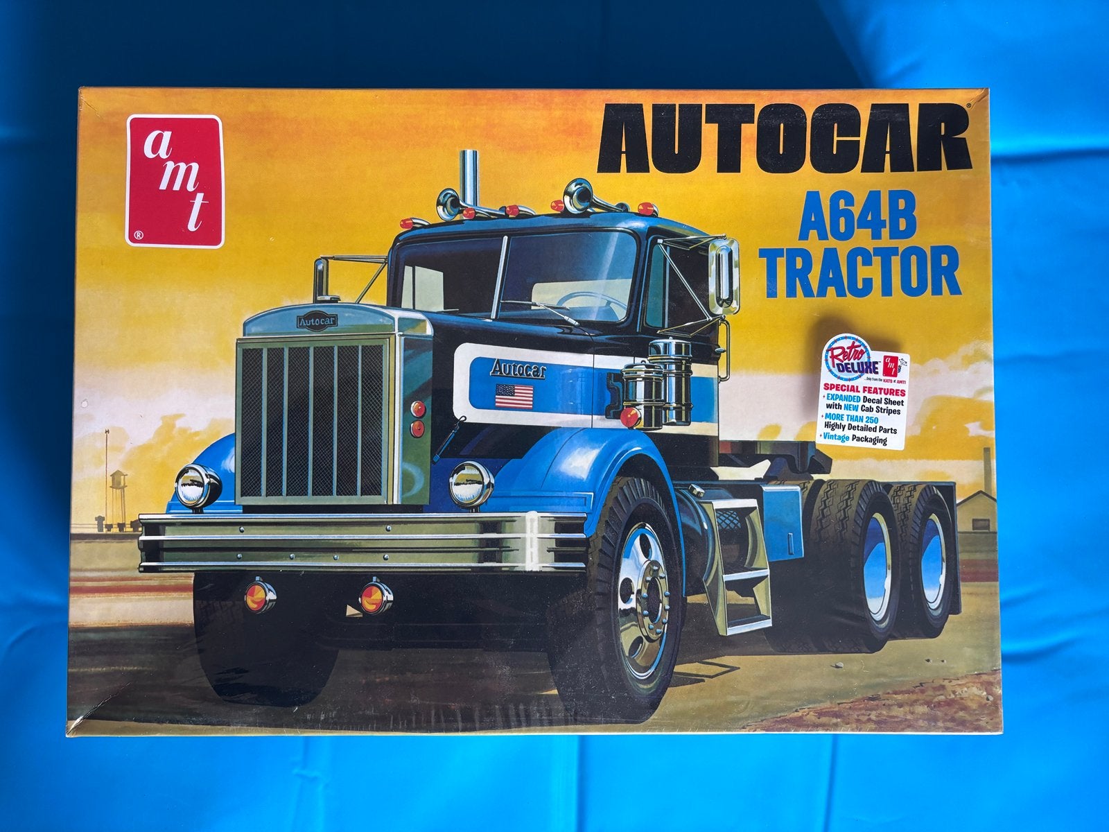 AMT AUTOCAR A64B , 1:25, Overige merken, Auto, Groter dan 1:32, Nieuw