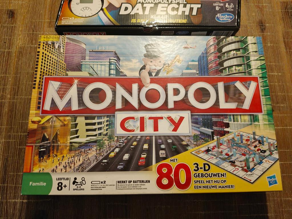 2 monopoly spellen compleet, Hobby en Vrije tijd, Gezelschapsspellen | Bordspellen, Ophalen, Nieuw