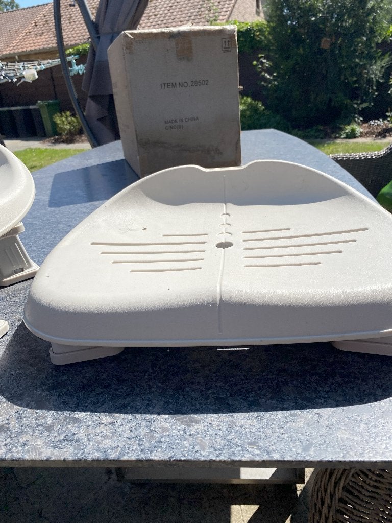 jacuzzi zitjes, Ophalen, Nieuw