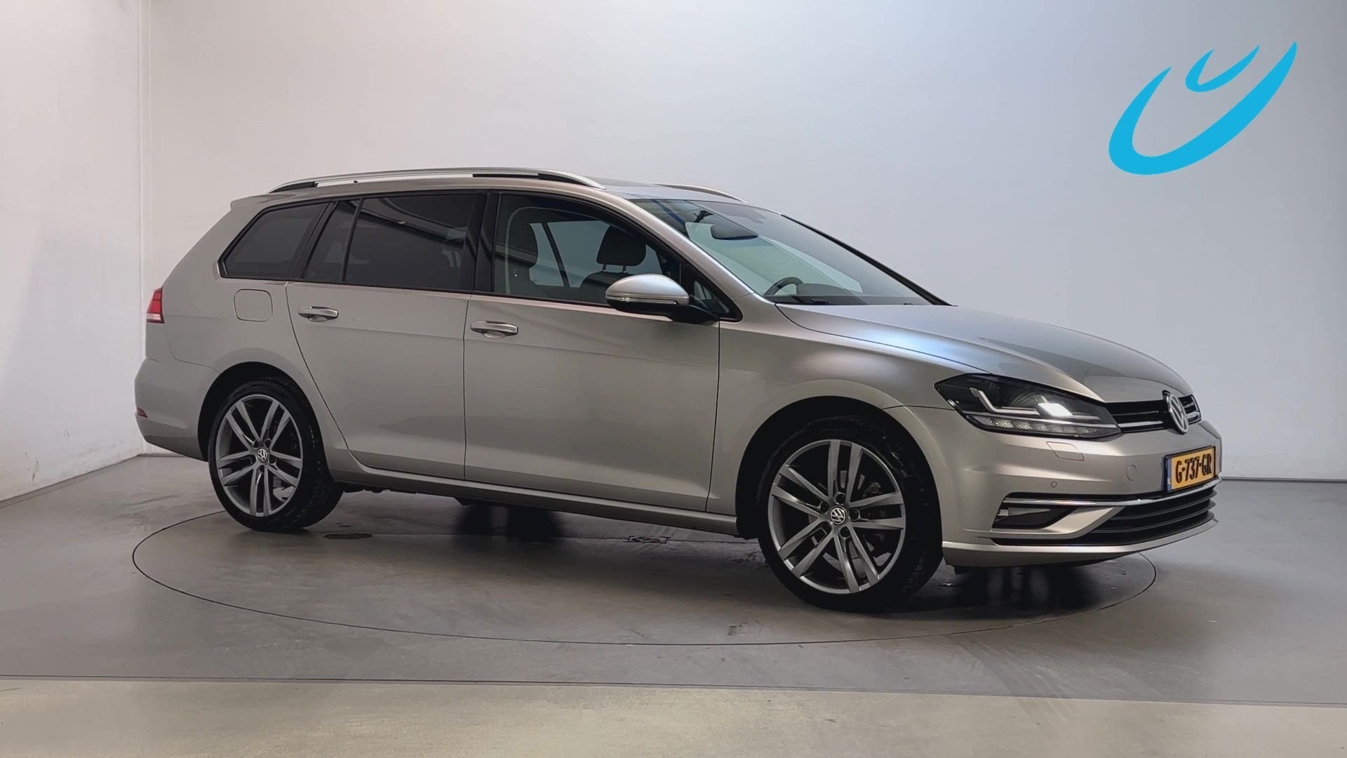 Volkswagen Golf Variant 1.0 TSI DSG Highline Business R LED, Auto's, Dealer onderhouden, Gebruikt, Met garantie (alle), Alcantara