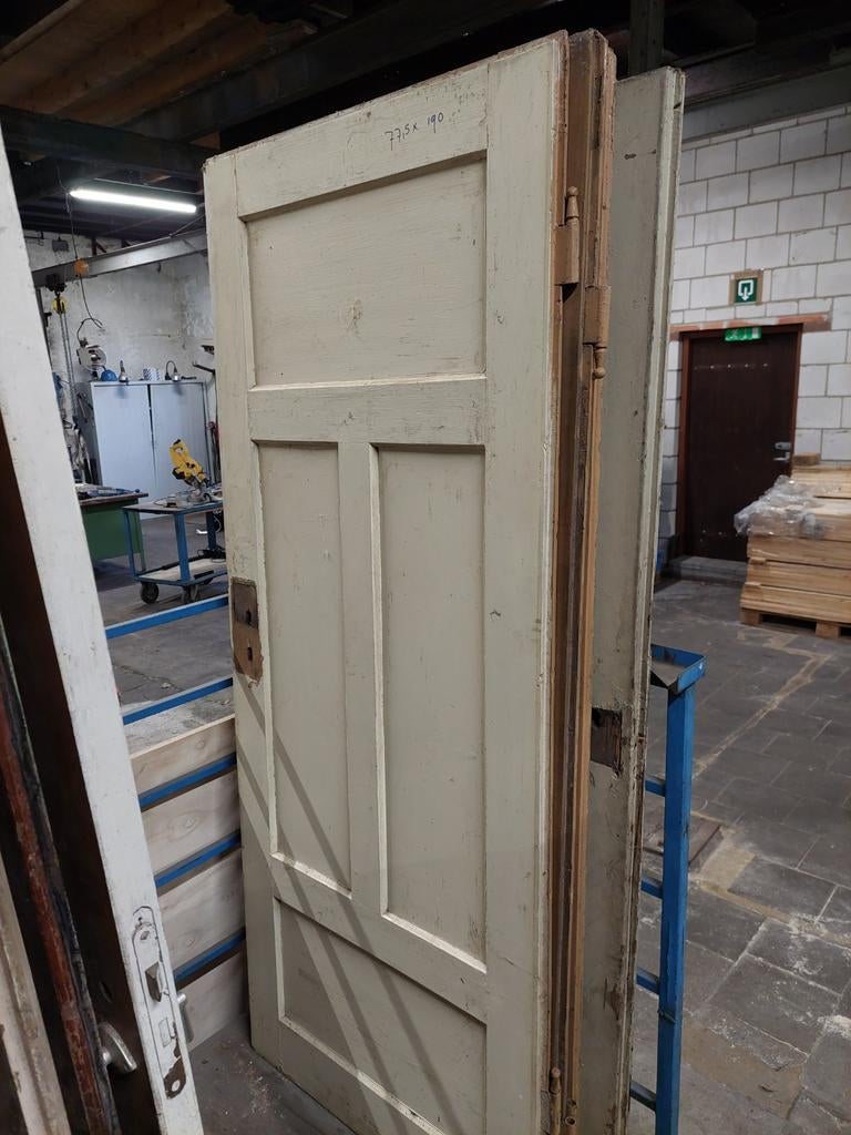 Oude antieke paneeldeuren, Doe-het-zelf en Verbouw, Deuren en Horren, Ophalen, Gebruikt, Binnendeur, 200 tot 215 cm