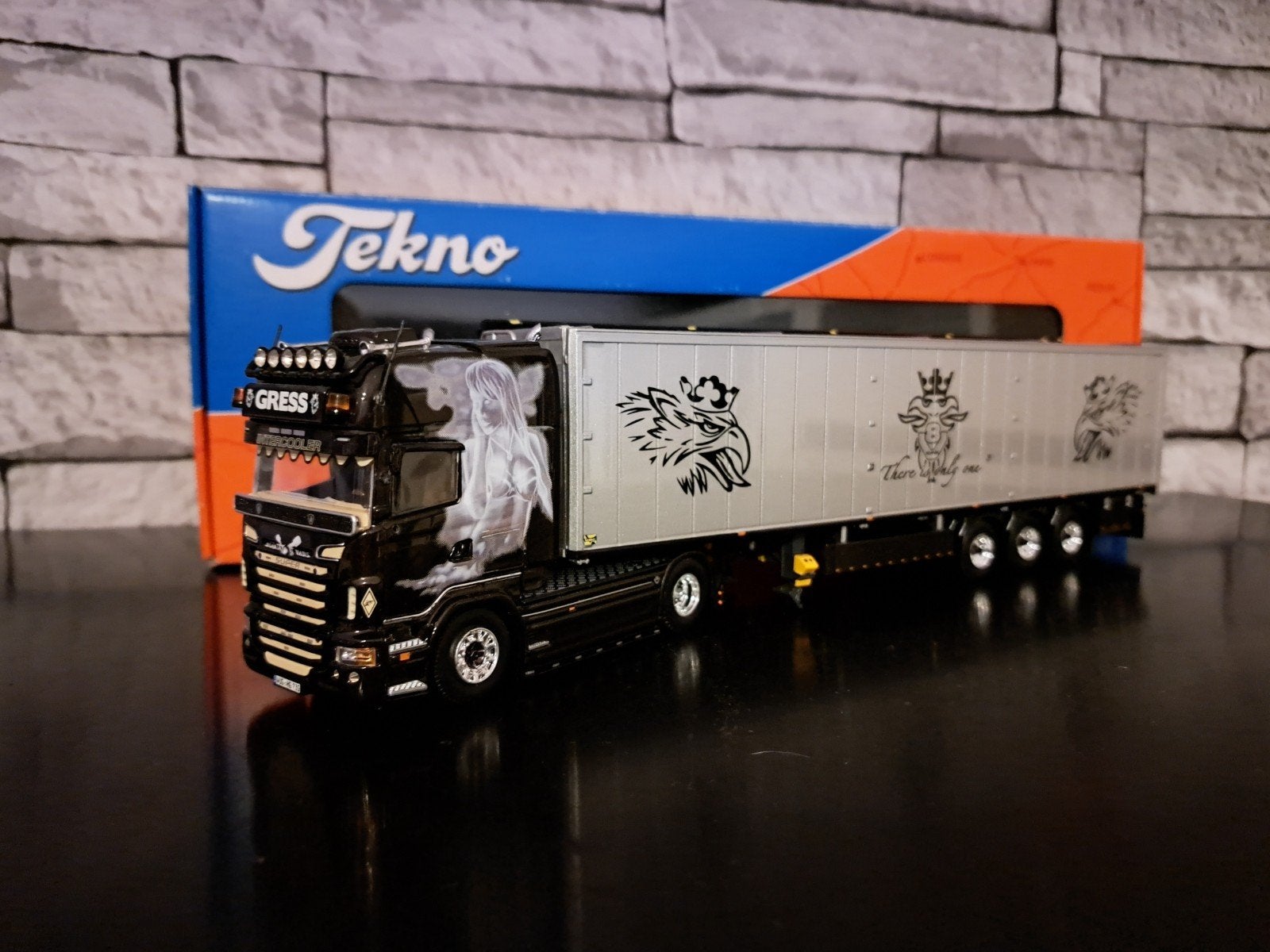 Tekno Scania Helmut Gress, Hobby en Vrije tijd, Modelauto's | 1:50, Ophalen of Verzenden, Zo goed als nieuw, Bus of Vrachtwagen