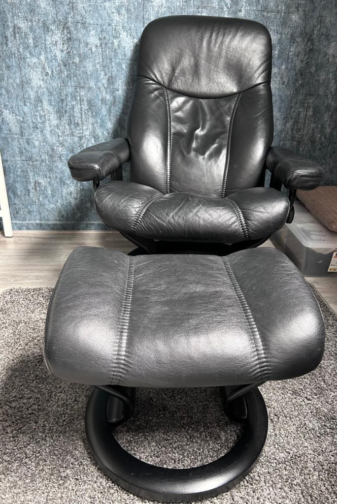 Zwart leren verstelbare Stressless fauteuil inclusief hocker, Gebruikt, 100 tot 125 cm, Leer, Ophalen of Verzenden