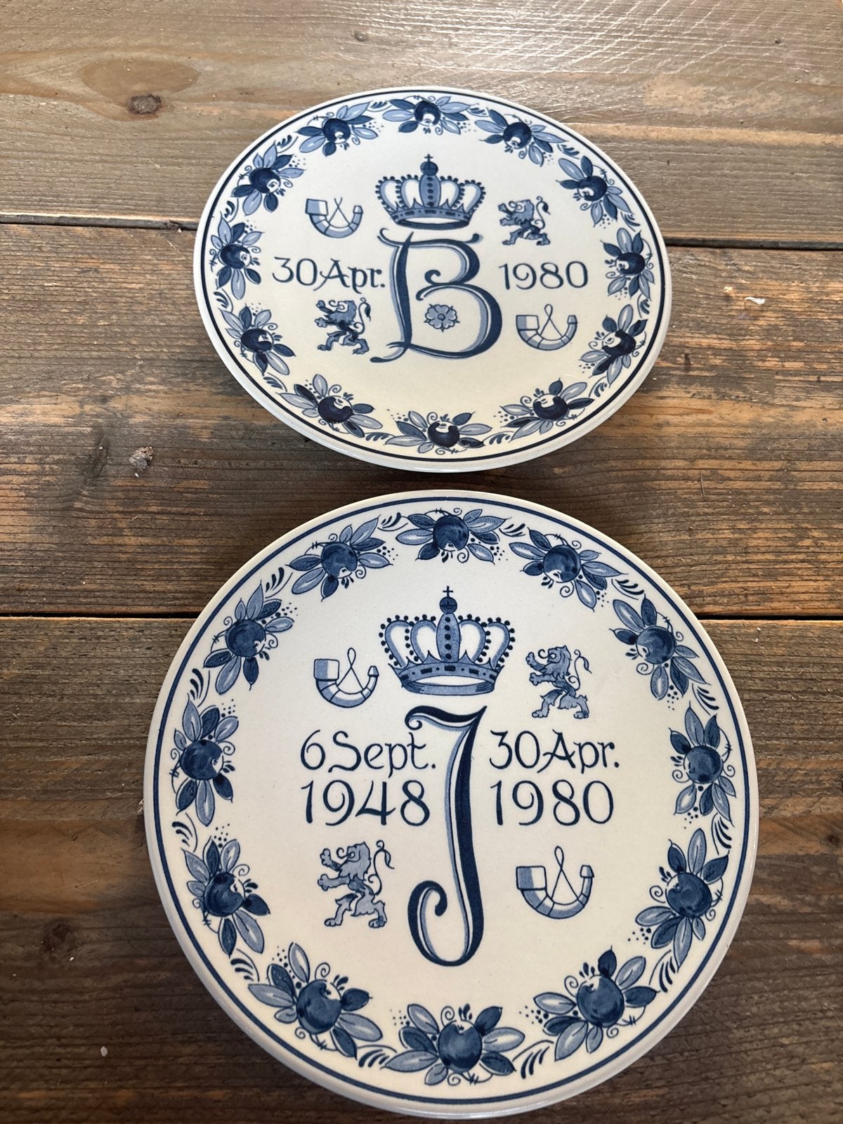Herdenkingsborden Juliana (1948-1980) en Beatrix (1980), Ophalen of Verzenden