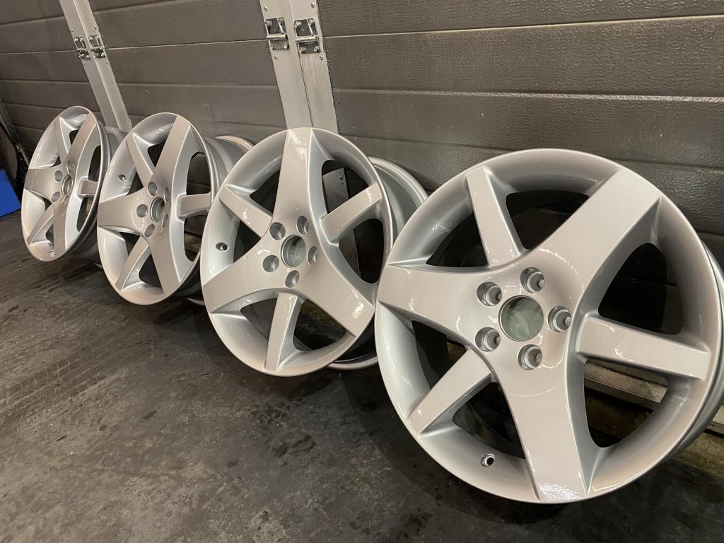 Saab alu 36 velgen nieuw gecoat zeer netjes, Auto-onderdelen, Banden en Velgen, Niet ingevuld, Velg(en), Niet ingevuld, 17 inch