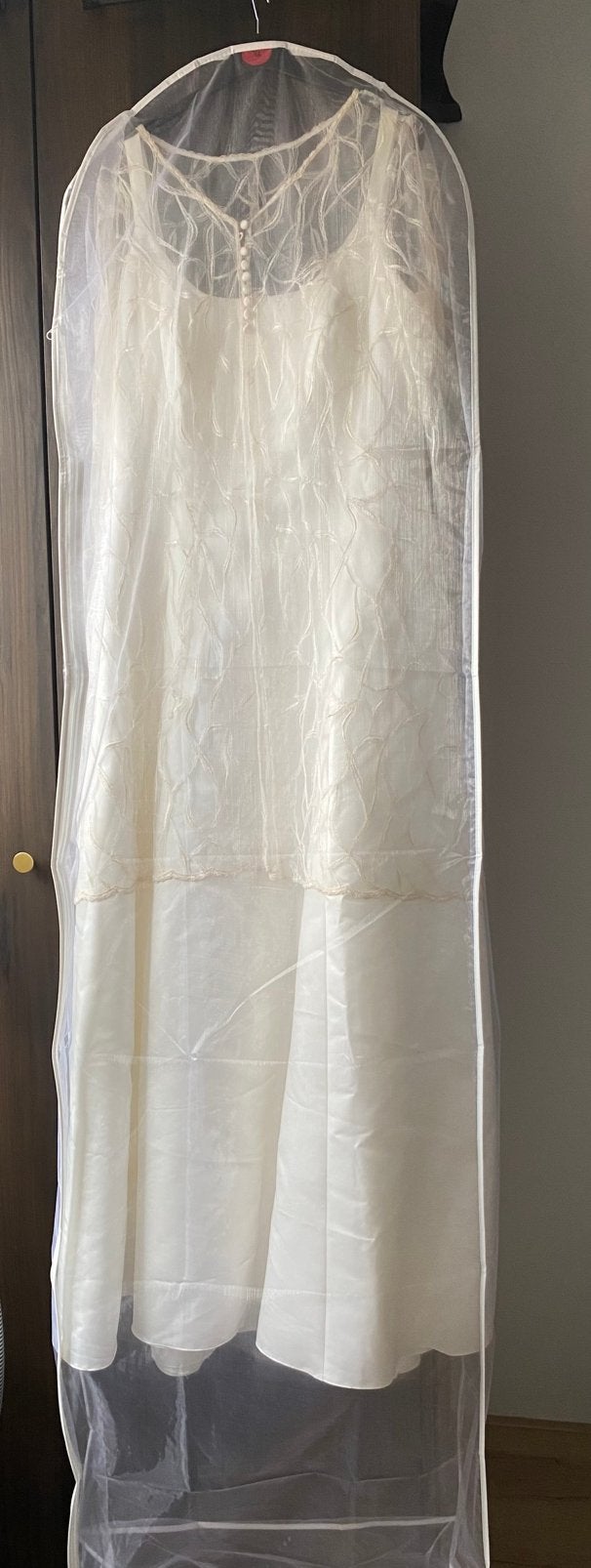Agnes trouwjurk en hoed, off-white maat 40-42, Kleding | Dames, Ophalen of Verzenden, Gedragen, Overige kleuren, Trouwjurk