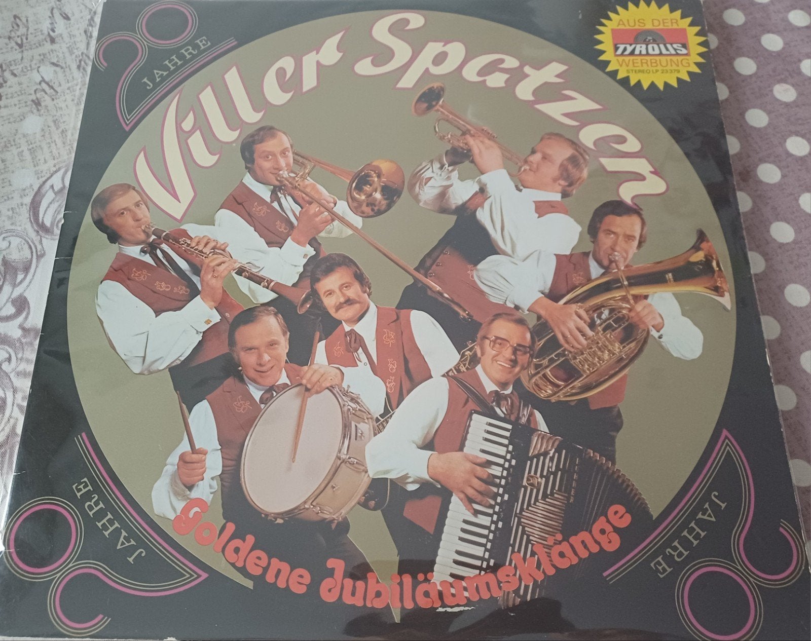 Viller Spatzen.      LP.      Oostenrijks., Ophalen of Verzenden, Zo goed als nieuw, 12 inch, Levenslied of Smartlap