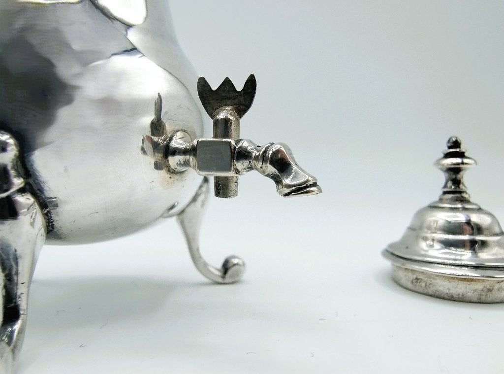 Zilveren miniatuur kraantjeskan, A. van Geffen, Amsterdam, Antiek en Kunst, Verzenden, Zilver