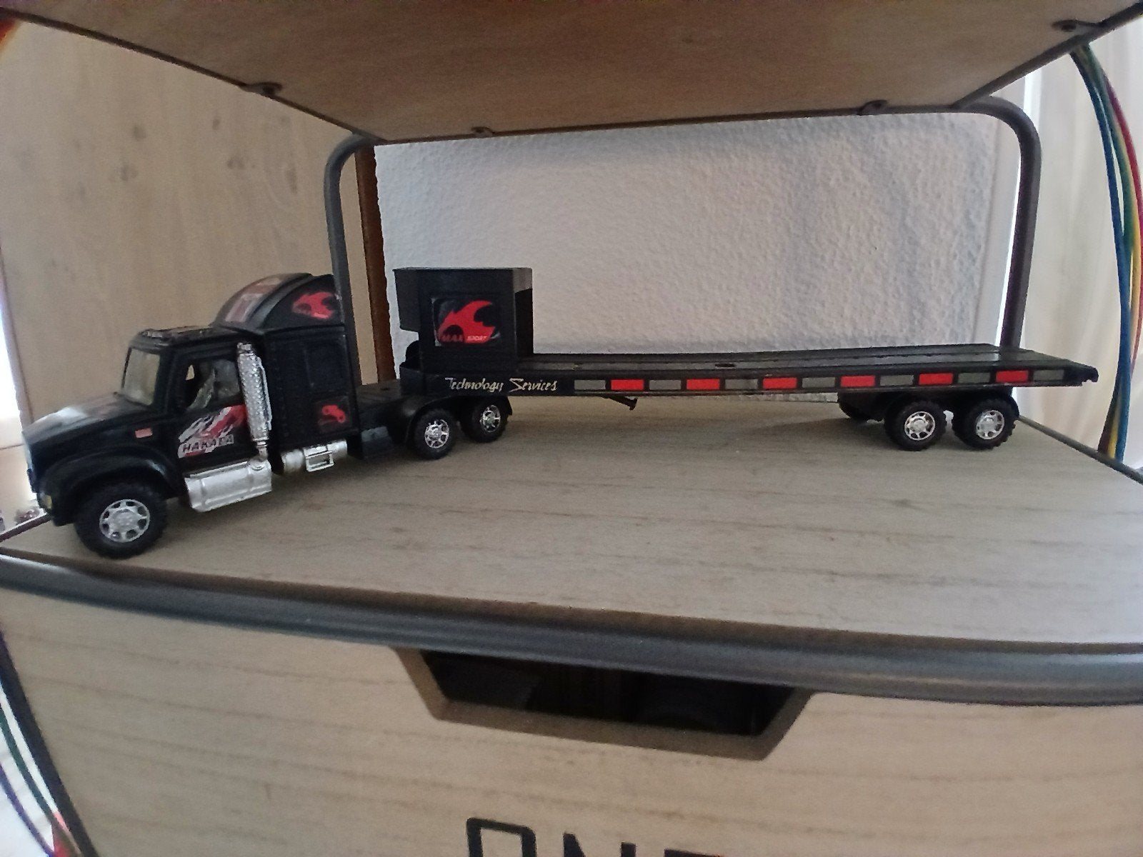 model vrachtwagen, Ophalen