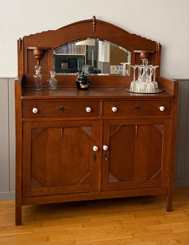 Antiek dressoir met spiegel en lades, Ophalen